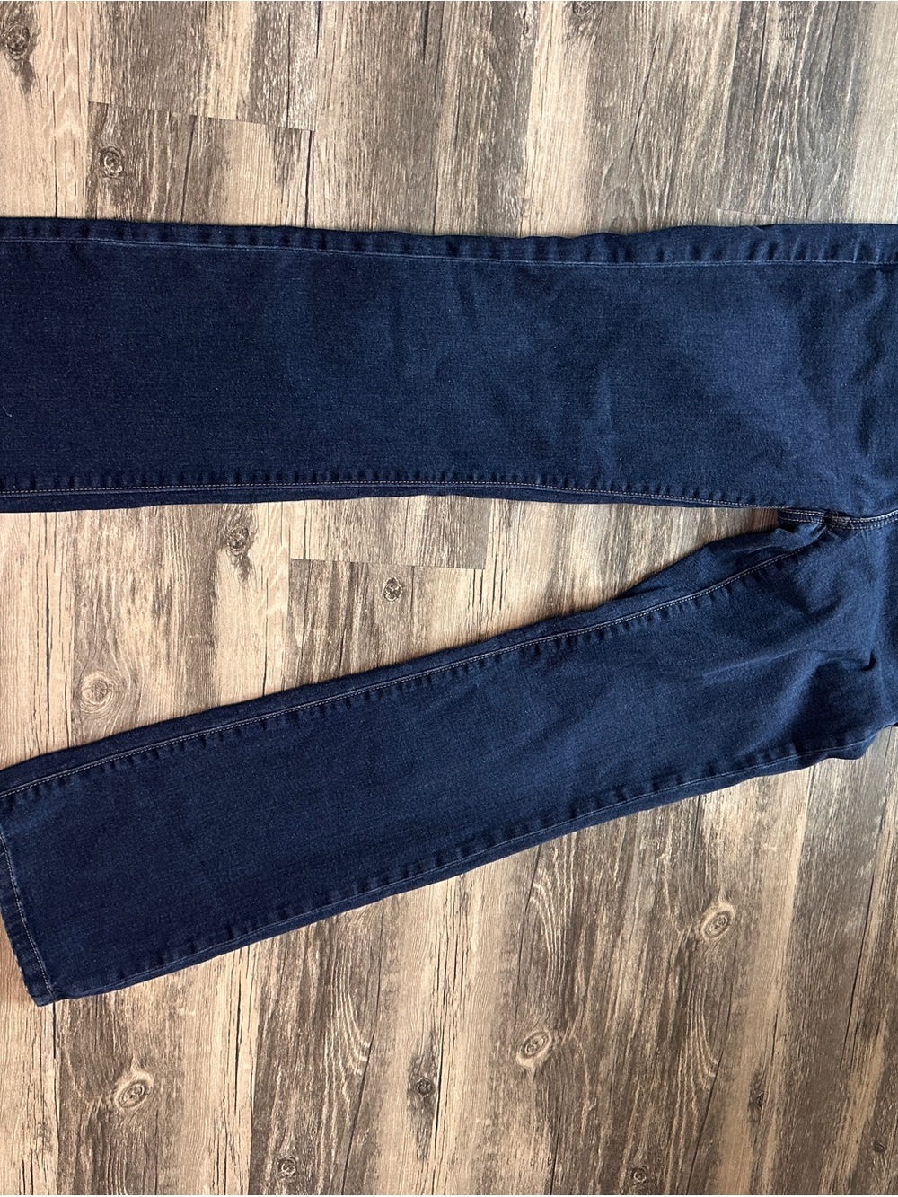 Ann Taylor Dark Blue Straight Leg‎ Jeans size 4